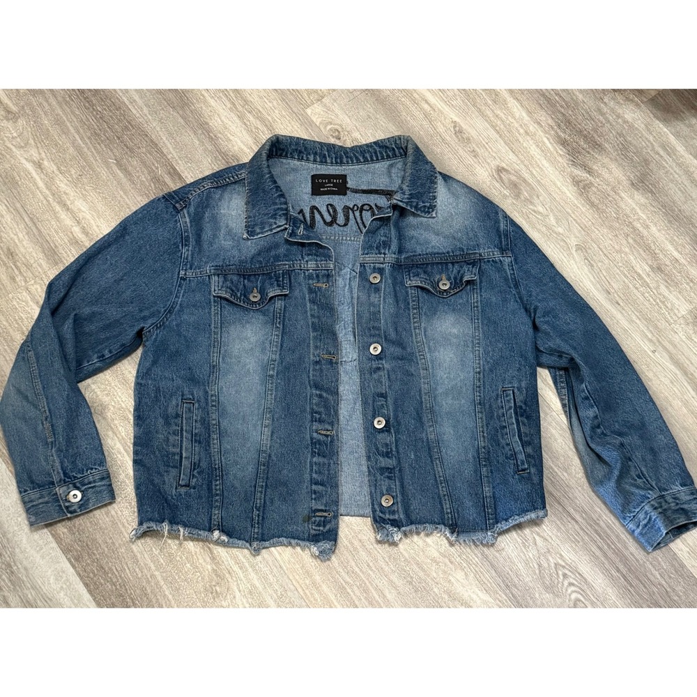 LOVE TREE Denim Jacket Women Large Embroidered Tiger Forever‎ Blue Jean Cropped